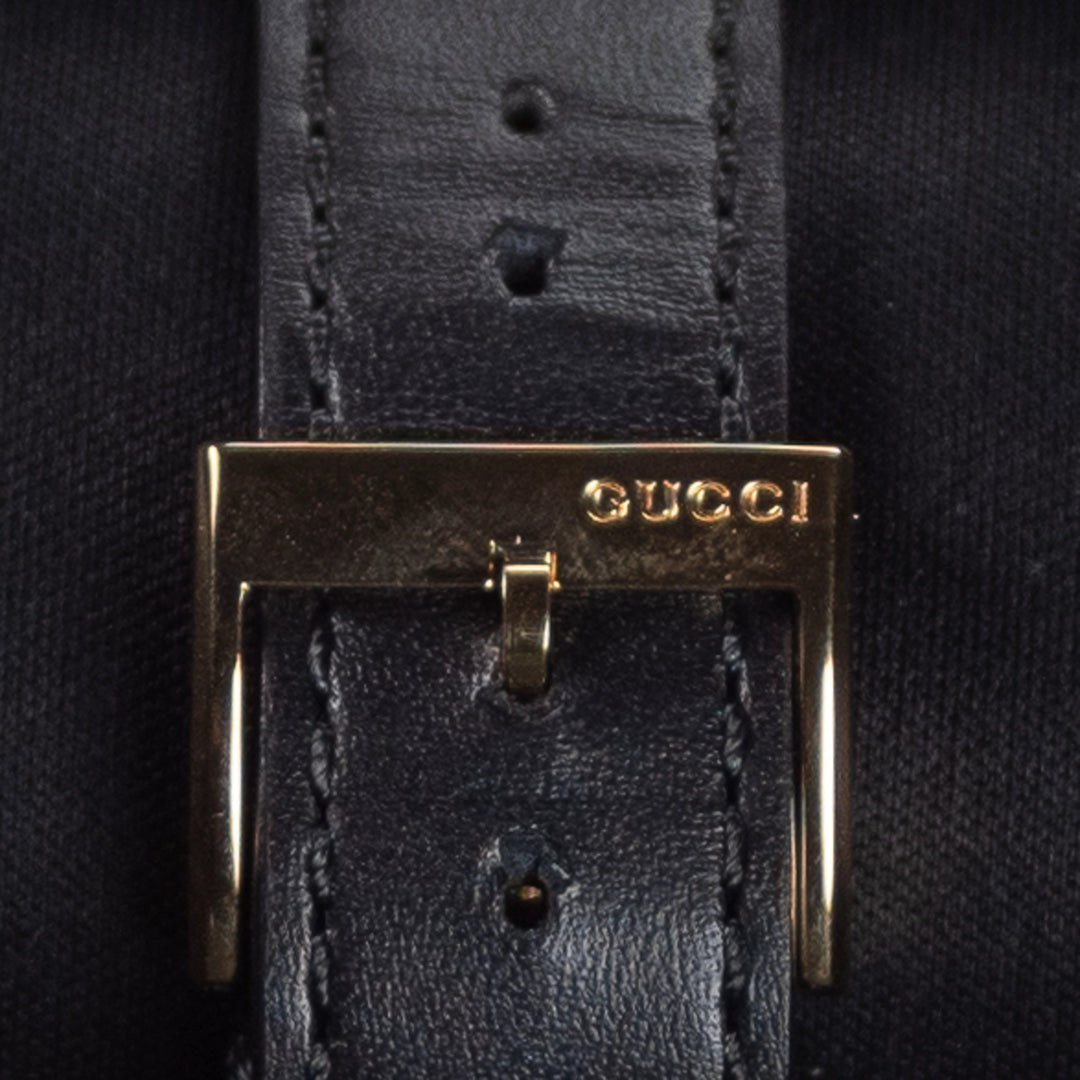 Luxury watch (YA142310): watch bracelet