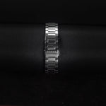 Kép betöltése a Galériamegjelenítőbe, Luxury watch (YA142502): watch bracelet zoomed out
