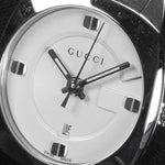 Kép betöltése a Galériamegjelenítőbe, Luxury watch (YA142502): watch face angled view right
