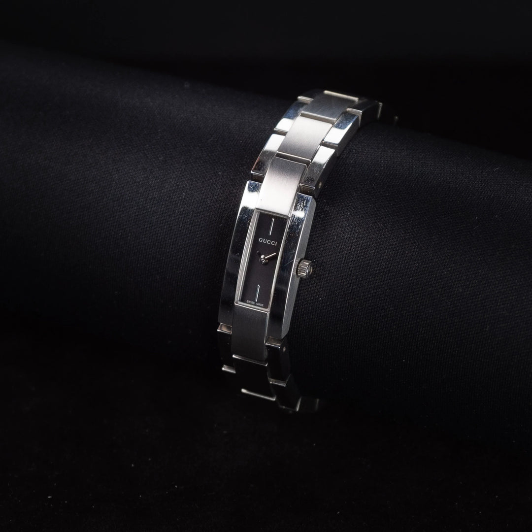 Luxury watch (YA24636): watch face angled view right zoomed out