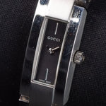 Kép betöltése a Galériamegjelenítőbe, Luxury watch (YA24636): watch face angled view right
