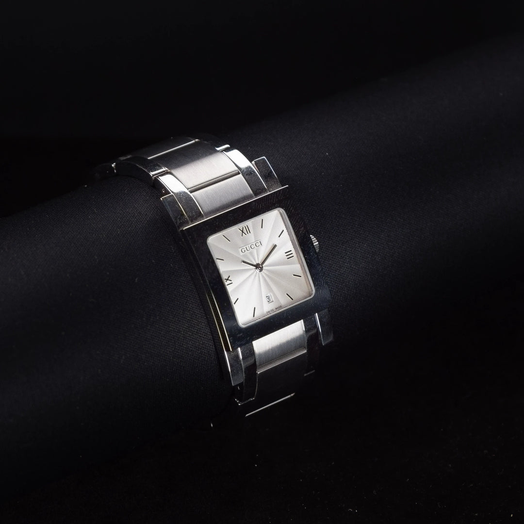 Luxury watch (YA7900M): watch face angled view left zoomed out