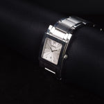 Kép betöltése a Galériamegjelenítőbe, Luxury watch (YA7900M): watch face angled view right zoomed out
