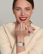 Kép betöltése a Galériamegjelenítőbe, LONGINES L23863877 Conquest Classic Karóra
