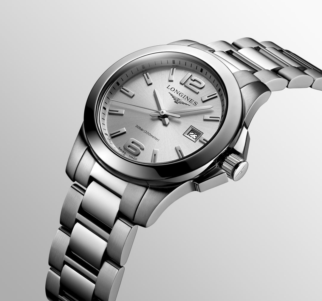 LONGINES L33764766 Conquest Karóra
