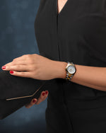 Kép betöltése a Galériamegjelenítőbe, LONGINES  L33773877 Conquest Karóra
