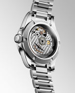 Kép betöltése a Galériamegjelenítőbe, LONGINES L34304996 Conquest Karóra
