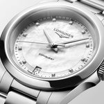 Kép betöltése a Galériamegjelenítőbe, LONGINES L34604876 CONQUEST Karóra

