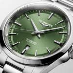 Kép betöltése a Galériamegjelenítőbe, LONGINES L38304026 Conquest Karóra
