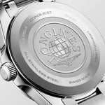 Kép betöltése a Galériamegjelenítőbe, LONGINES L38604126 CONQUEST Karóra
