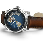 Kép betöltése a Galériamegjelenítőbe, HAMILTON H32675540 Jazzmaster Open Heart Karóra
