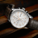 Kép betöltése a Galériamegjelenítőbe, HAMILTON H32766513 Jazzmaster Maestro Karóra
