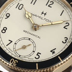 Kép betöltése a Galériamegjelenítőbe, HAMILTON H76709510 Khaki Aviation Pilot Pioneer Mechanical Bronze Karóra
