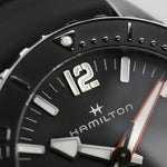 Kép betöltése a Galériamegjelenítőbe, HAMILTON H77825330 Khaki Navy Frogman Karóra
