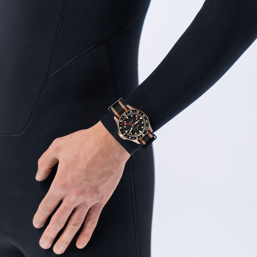 HAMILTON H82565930 Khaki Navy Scuba Automatic GMT Karóra