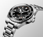 Kép betöltése a Galériamegjelenítőbe, LONGINES L37904566 HydroConquest GMT Karóra
