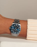 Load image into Gallery viewer, LONGINES L37904966 HYDROCONQUEST GMT Watch
