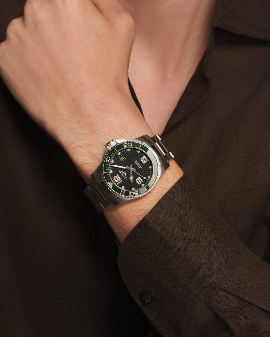 LONGINES L37814056 HYDROCONQUEST Watch