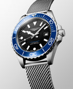 Kép betöltése a Galériamegjelenítőbe, LONGINES L37884906 HydroConquest Karóra
