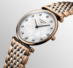 Kép betöltése a Galériamegjelenítőbe, LONGINES L45121977 La Grande Classique Karóra
