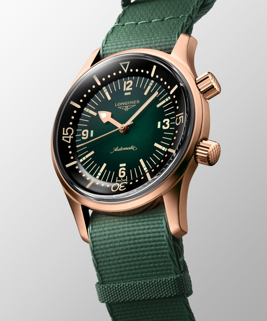 LONGINES L37741502 Conquest Karóra