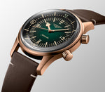 Kép betöltése a Galériamegjelenítőbe, LONGINES L37741502 Conquest Karóra
